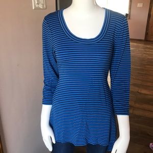 Long sleeve striped blue top